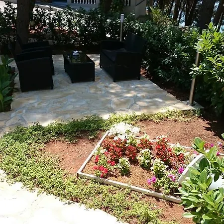 Tila Apartman