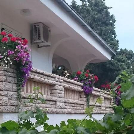 Διαμέρισμα Tila